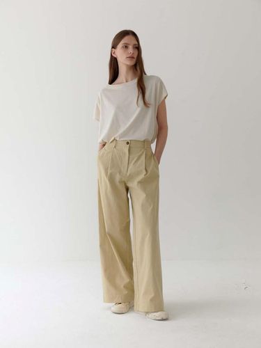 Dear Wide Pants-Light Yellow - KILHOUETTE - Modalova