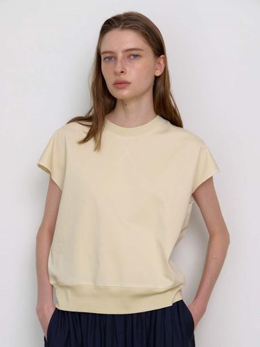 Mildy drop shoulder tee-light beige - KILHOUETTE - Modalova