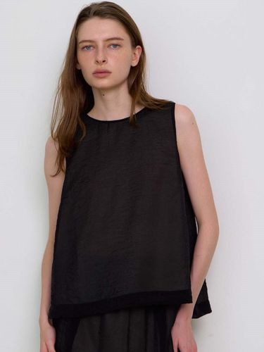 Mildy sheer sleeveless blouse-black - KILHOUETTE - Modalova