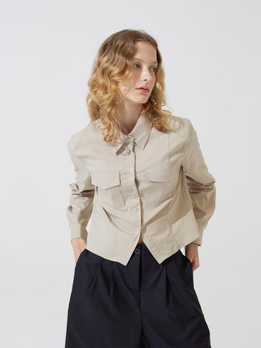 Cargo pocket cropped long shirts - natural - ADAUL - Modalova