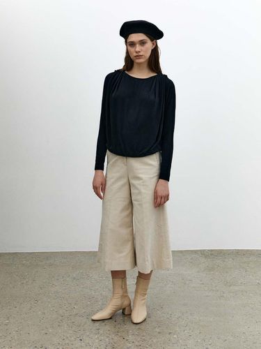 Wishful Corduroy Culotte Pants-Light Beige - KILHOUETTE - Modalova