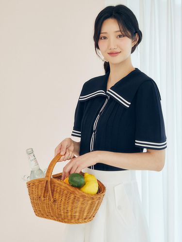 Pintuck Sailor Collar Blouse GP6P0BL621 - JJ JIGOTT - Modalova