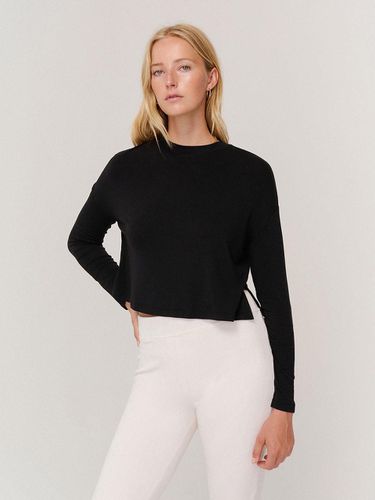 INGRID TOP BLACK - NYLORA - Modalova