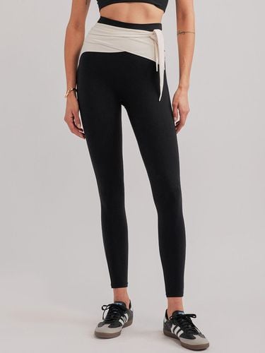 OSCAR LEGGINGS BLACK & CREAM COMBO - NYLORA - Modalova