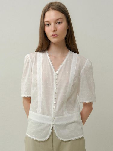 Cotton lace button blouse (white) - blank03 - Modalova