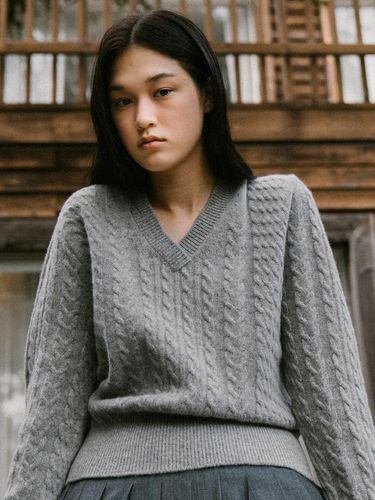 Cashmere cable pullover () - blank03 - Modalova