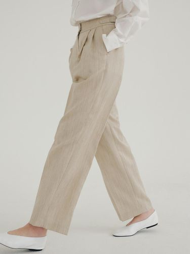 Spring wool tuck pants [Italian fabric] (beige) - blank03 - Modalova