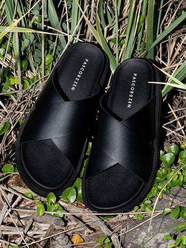 JC6605 Denver cross slippers black - Pascorozen - Modalova