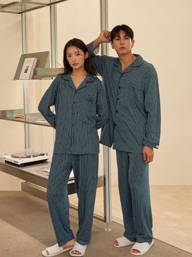 Sofkin Single Line Long-Sleeved Couple Pajamas Set - DOSSY - Modalova