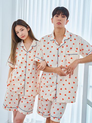 Silk Fit Amor Short-Sleeved Couple Pajamas Set - DOSSY - Modalova