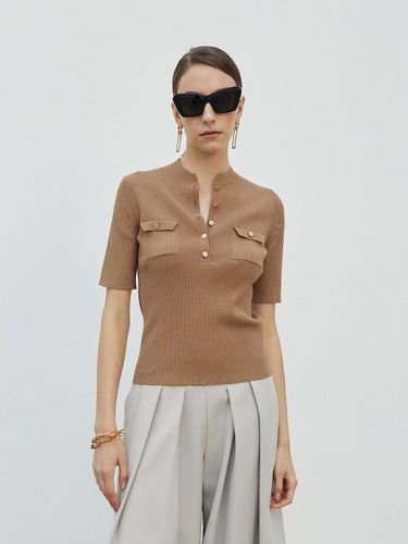 Button Henley Neck Knit Top Camel - Mare di mari - Modalova