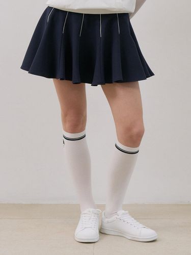 Heart logo line flare skirt navy - goxo - Modalova