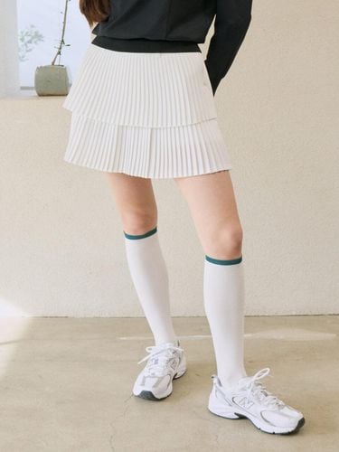 Heart logo double fine pleated skirt white - goxo - Modalova