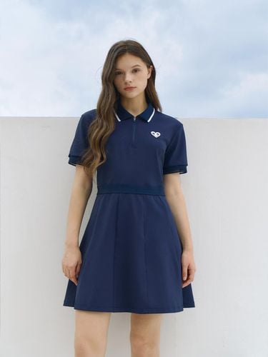 Go XO Smile Heart Collar Zip-Up Dress Navy - goxo - Modalova