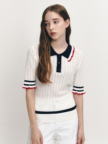 Color Block Frill Knit Top (MOEBKN07MWH) - marieclaire - Modalova