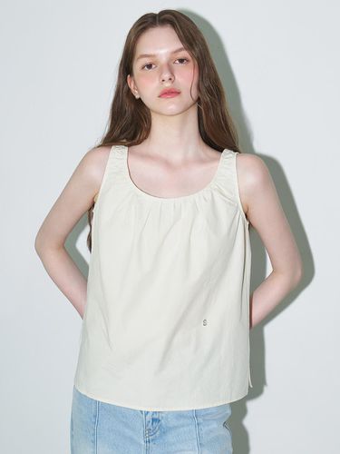 Shirring Sleeveless Top_Beige - ARTID - Modalova