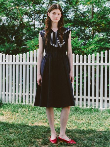 Ribbon Tie Sailor Sleeveless Dress (MAEBOP21MNY) - marieclaire - Modalova