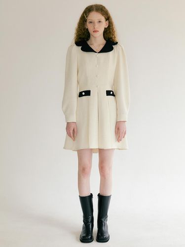 OLIVIA TWEED BUTTON DRESS - MORE THAN LIKE - Modalova