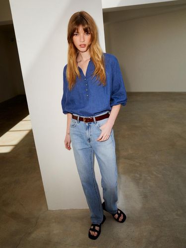 OPEN COLLAR BUTTON LINEN BLOUSE_BLUE - RIDIFI - Modalova