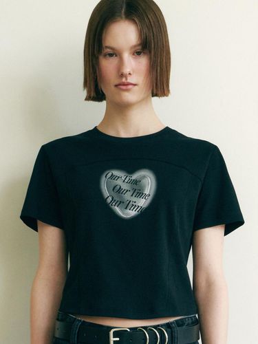 OUR HEART PAINTING CROP T-SHIRTS BK - TMAKER - Modalova