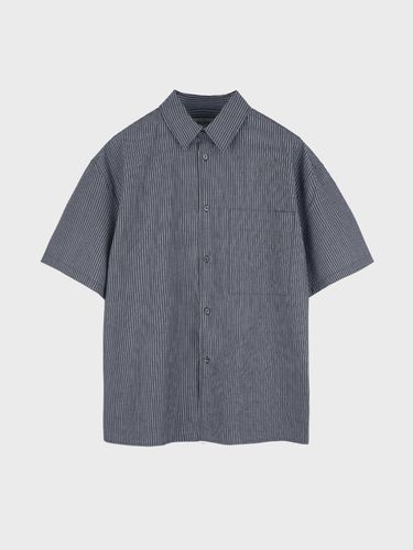 STRIPE HALF SHIRTS_NAVY - LIEU HOMME - Modalova