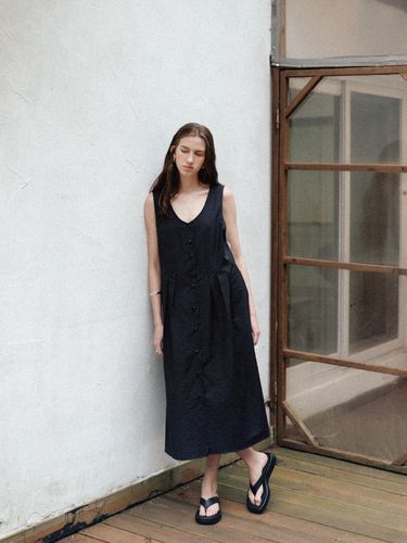 Volume Button-up Dress(Black) - THE RYE - Modalova