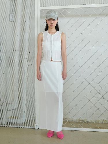 Hot Maxi Skirt & Sleeveless Shirt White SET - answerisyes - Modalova