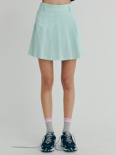 Pleated Skirt (Green) - CLOVE - Modalova