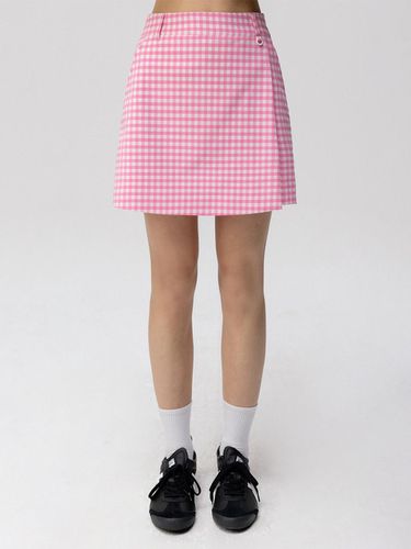 Gingham Wrap Shorts (Pink) - CLOVE - Modalova