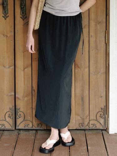 Banding Slit Skirt(Black) - THE RYE - Modalova