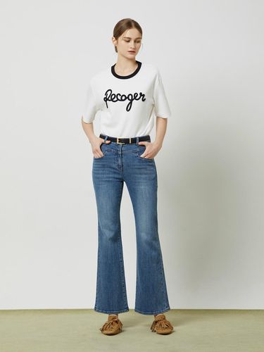 Diagonal Line Bootcut Denim Pants BL_C243PSA403 - CC collect - Modalova