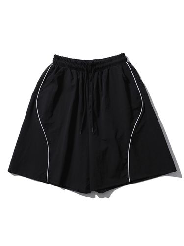 Curved Line Track Shorts Black - SEARCH410 - Modalova