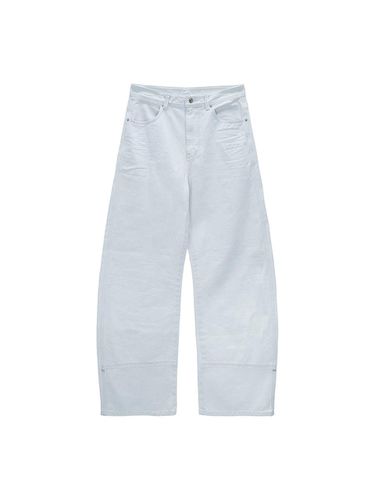 WIDE CUT POINT DENIM PANTS FOR MEN IN LIGHT - Matin Kim - Modalova