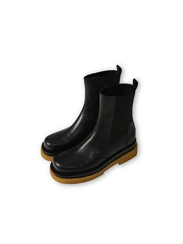 Bubbly Chunky Chelsea Boots - DNSR - Modalova