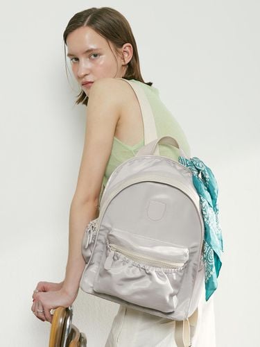 Shirring Backpack_White - ROROANCO - Modalova