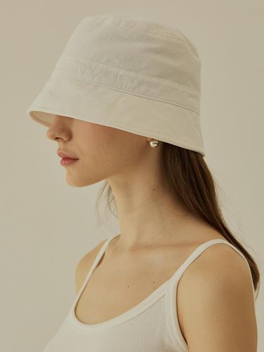 BASIC BUCKET HAT (2colors) - MangoManyPlease - Modalova