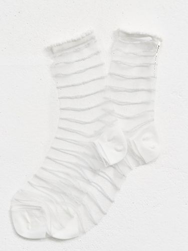 SeeThrough Stripe Socks_White - SORRY TOO MUCH LOVE - Modalova