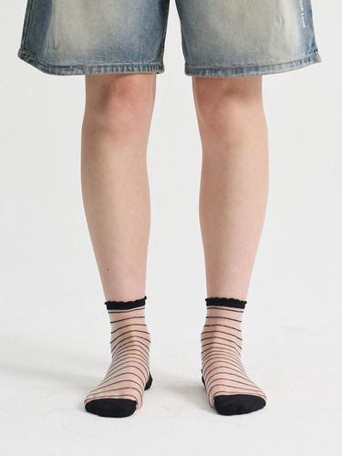 SeeThrough Stripe Socks_Black - SORRY TOO MUCH LOVE - Modalova