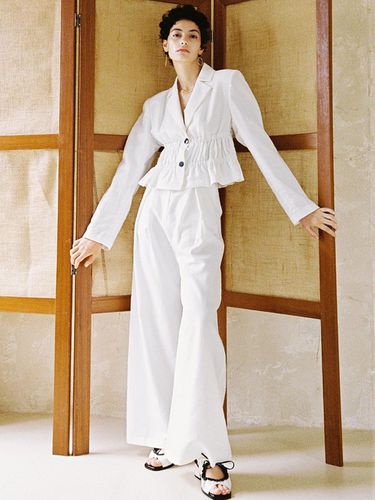 TAVI Wide Trousers - White - GAYEON LEE - Modalova