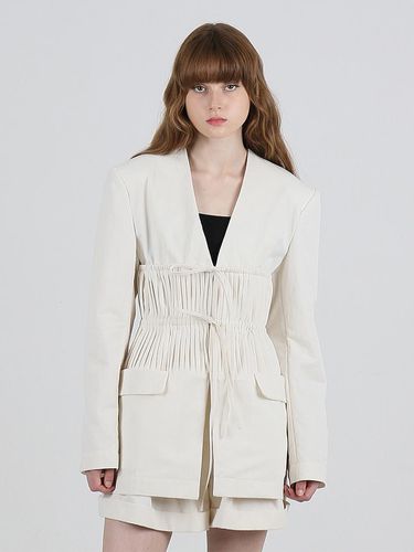 NOA Jacket - Pearl White - GAYEON LEE - Modalova