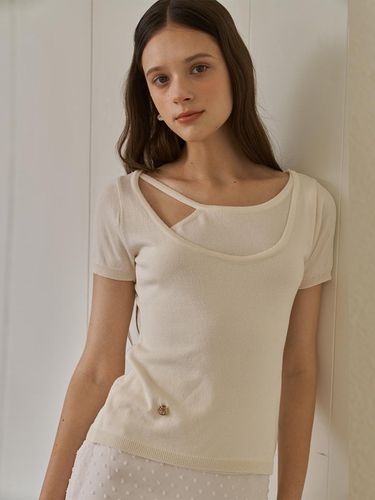 UNBALANCE NECK KNIT_WH - flove - Modalova