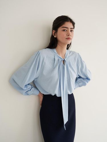 MODEE BLOUSE_SKY BLUE - flove - Modalova