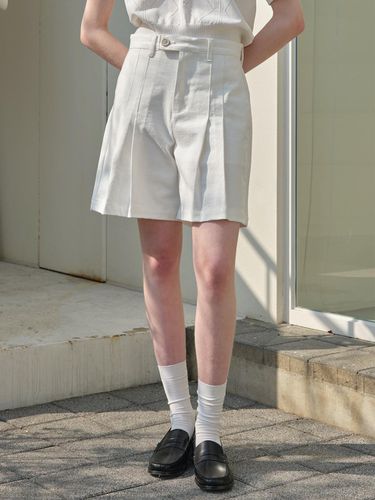 Mark Bermuda Shorts_White - TRWA - Modalova