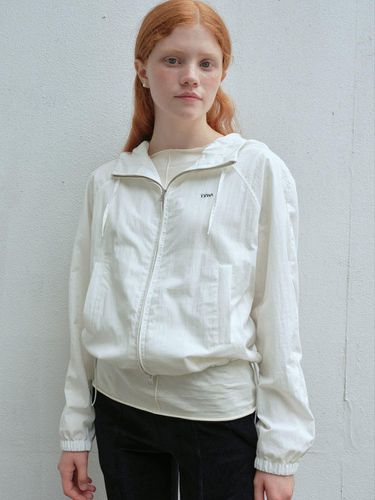 Hooded Track Top Zip-Up Jacket (white) - TRWA - Modalova