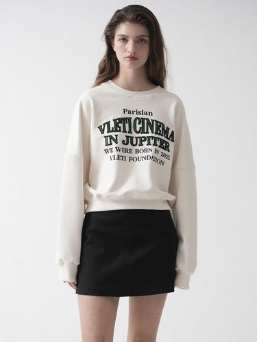 Lettering Needlework Sweatshirt (Light_beige) - VLETI - Modalova