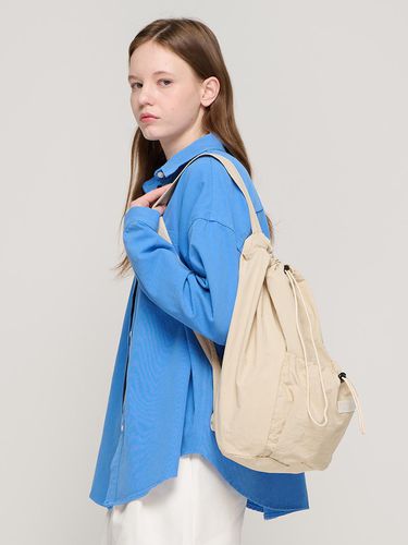 String Pocket Sling Backpack (beige) - ROIDESROIS - Modalova