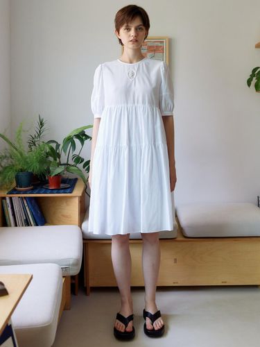 Rhea Shirring Midi dress_White - TRWA - Modalova