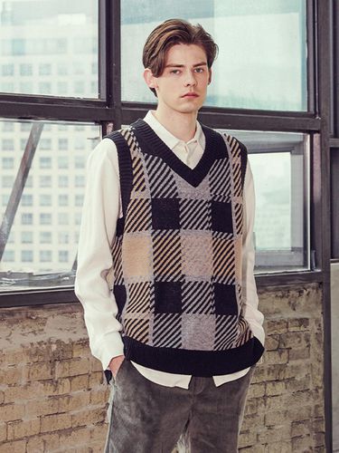 Unisex Checked Vest (BLACK) - ADHOC - Modalova