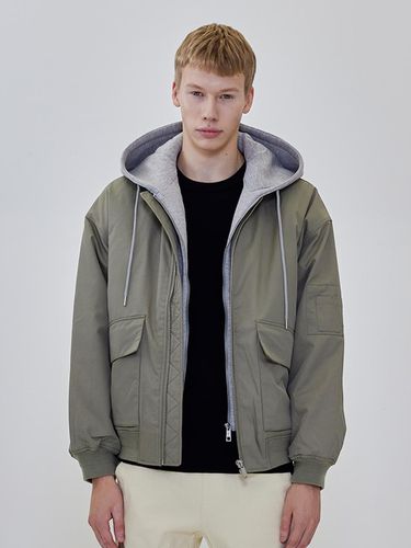 MA Hooded Detachable Air Jumper (Light Kha - ADHOC - Modalova