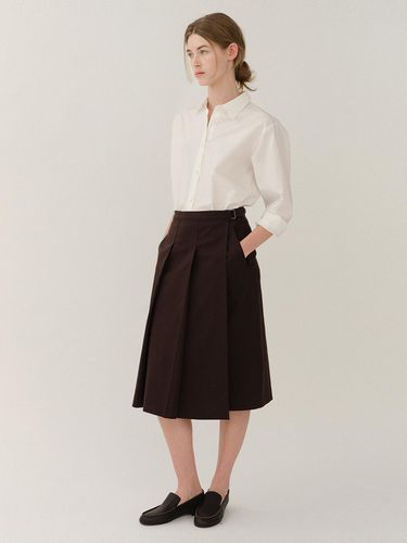 Jete Pleats Skirt Prune - KINDERSALMON - Modalova